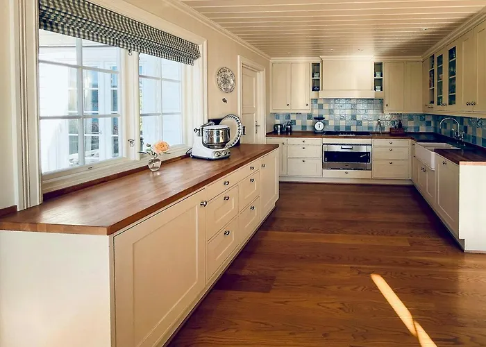 Pa Stranden, Stor Hage Og Egen Brygge * Bogen (Akershus)