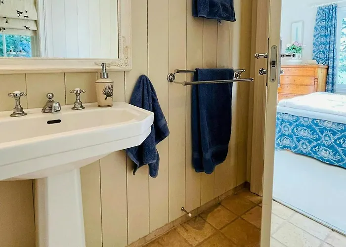 Pa Stranden, Stor Hage Og Egen Brygge * Bogen (Akershus)